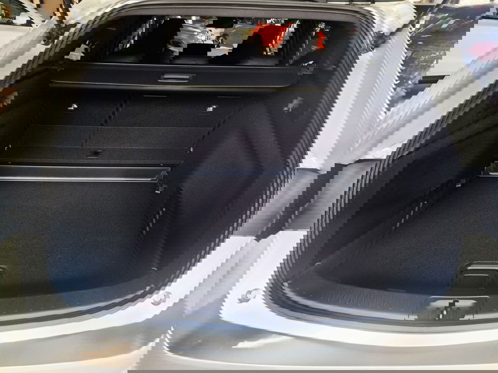 Suzuki Swace nuova a Milano (10)