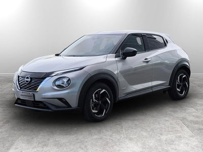 Nissan Juke 1.6 hev N-Connecta del 2023 usata a Siena