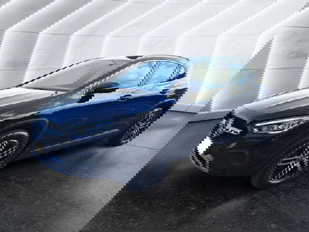 Mercedes-Benz GLA SUV usata a Salerno