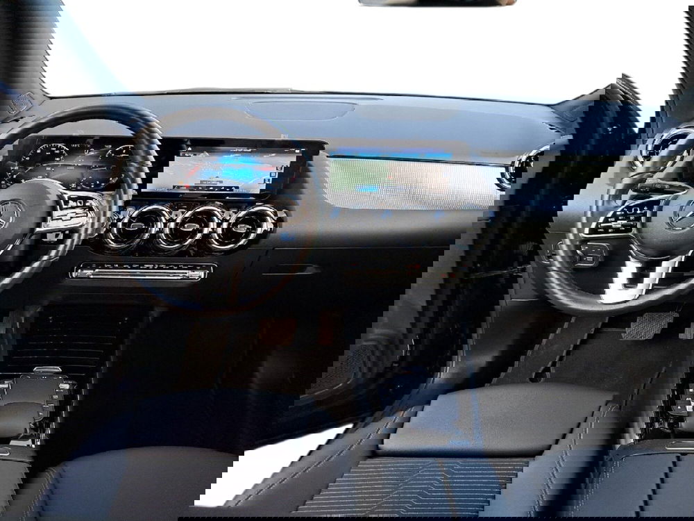 Mercedes-Benz GLA SUV usata a Salerno (11)