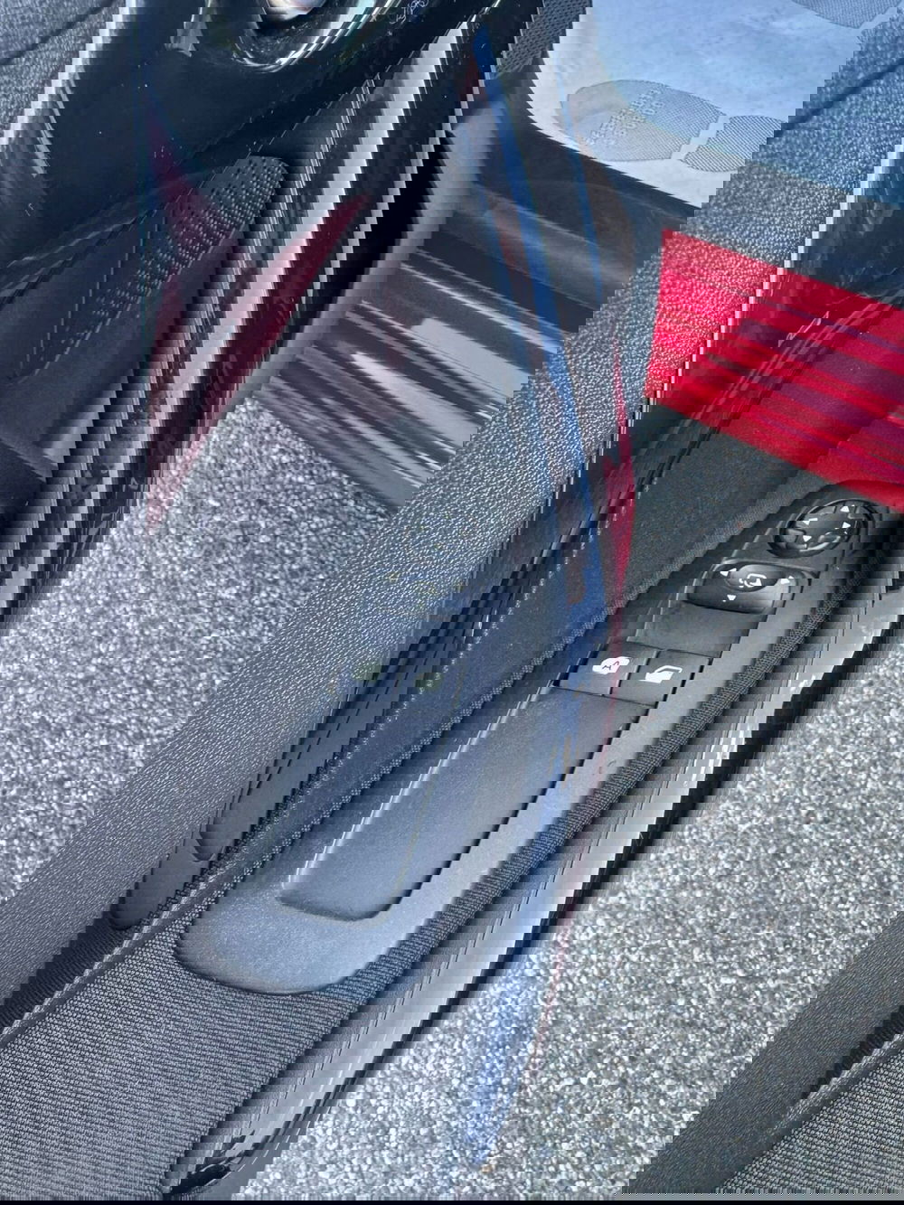 Peugeot 208 usata a Messina (4)