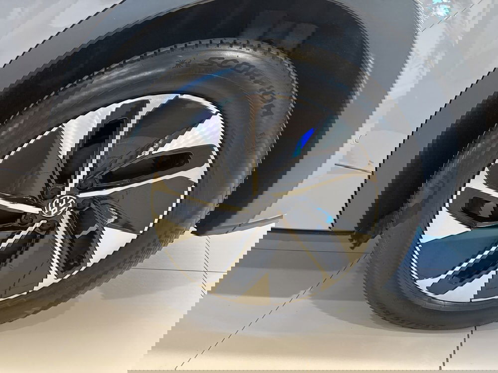 Volkswagen ID.5 usata a Salerno (7)