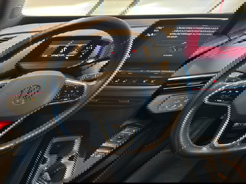 Volkswagen ID.5 usata a Salerno (9)