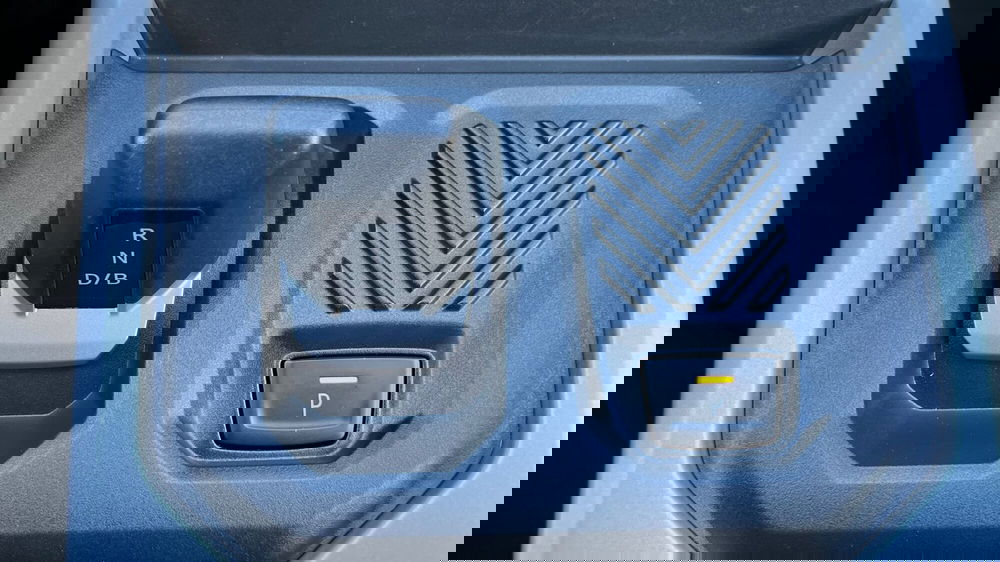 Dacia Bigster usata a Treviso (8)