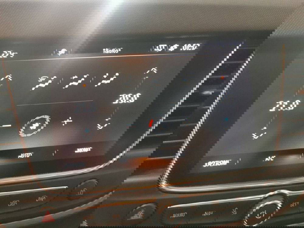 Opel Crossland usata a Taranto (13)