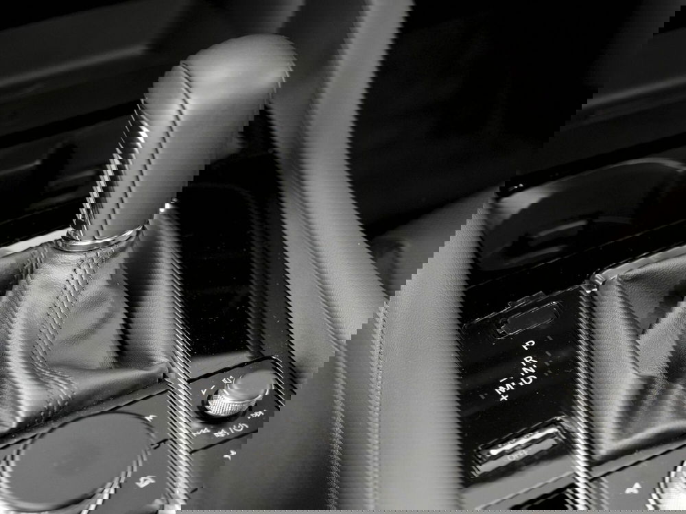 Mazda Mazda3 Hatchback nuova a Prato (12)