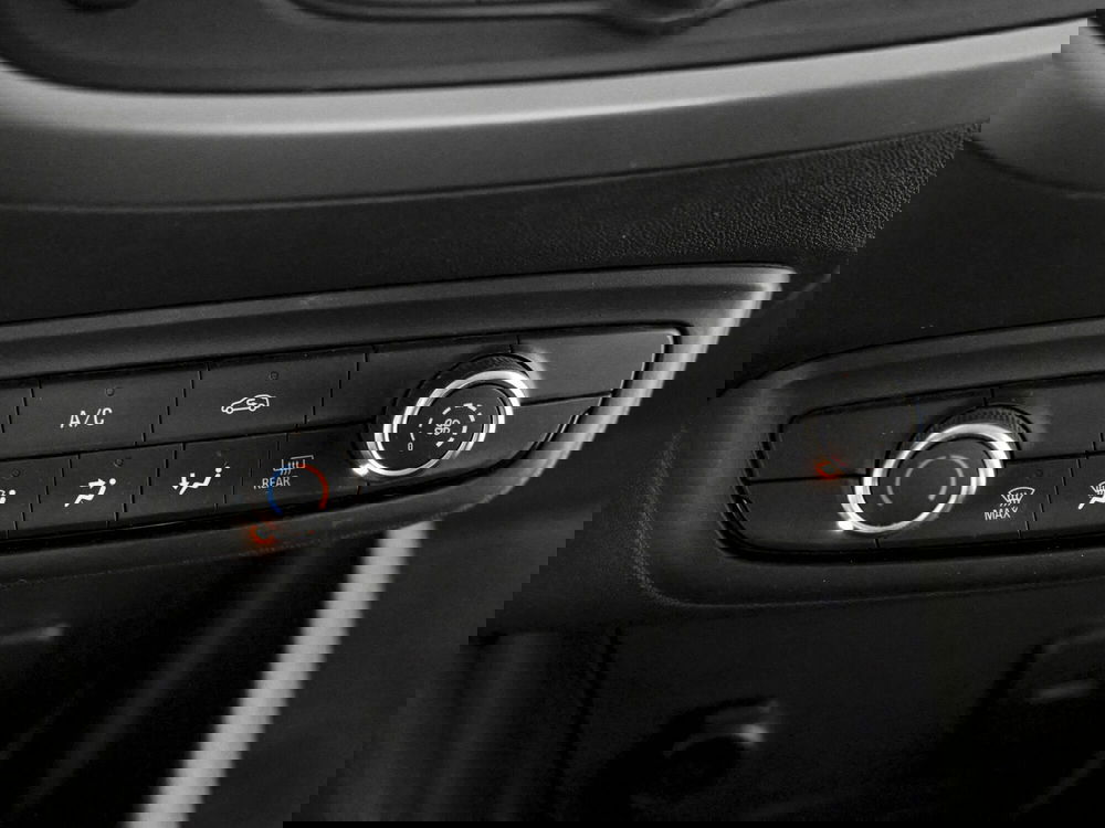 Opel Crossland usata a Prato (14)