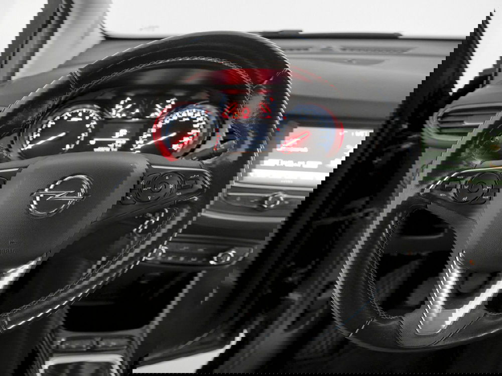 Opel Crossland usata a Prato (8)