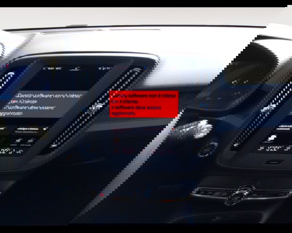 Volvo XC40 nuova a Ravenna (12)