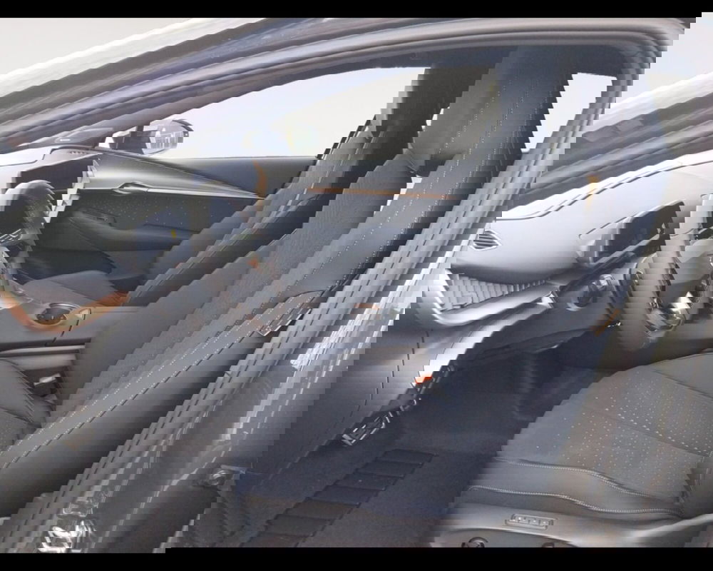 Cupra Tavascan nuova a Ravenna (9)