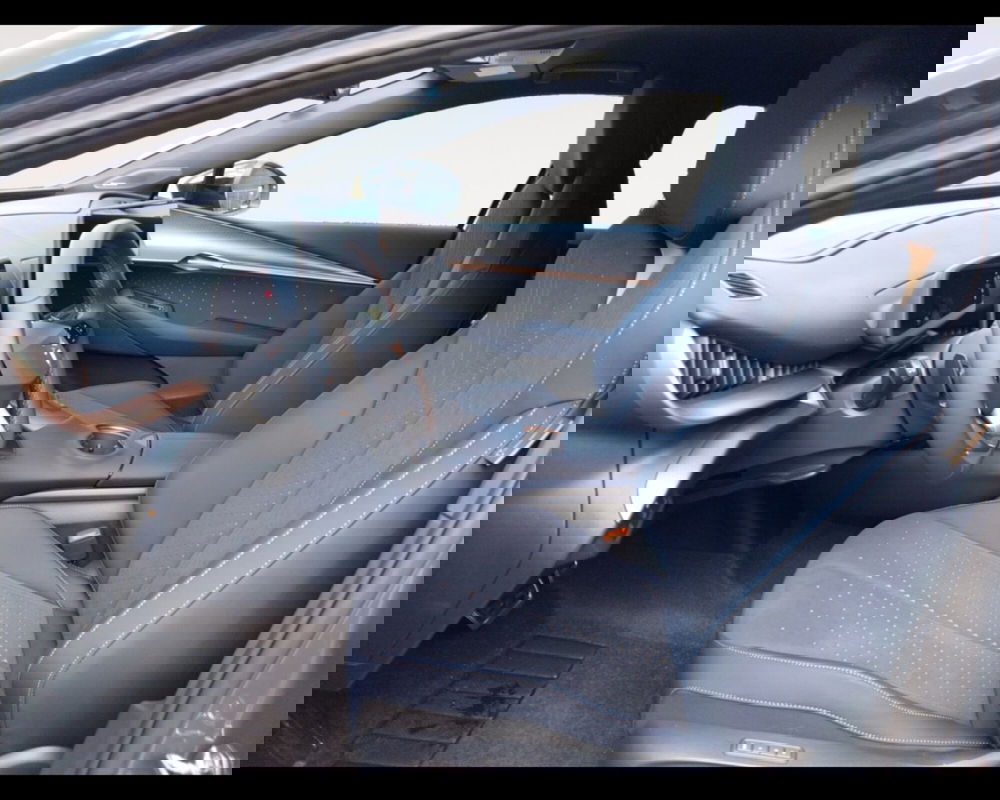 Cupra Tavascan nuova a Forlì-Cesena (9)