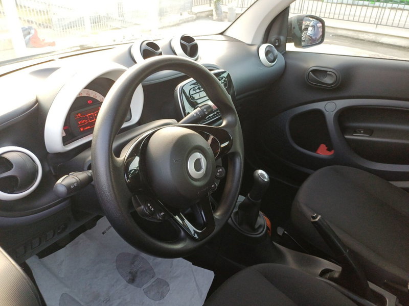 smart Fortwo usata a Roma (9)