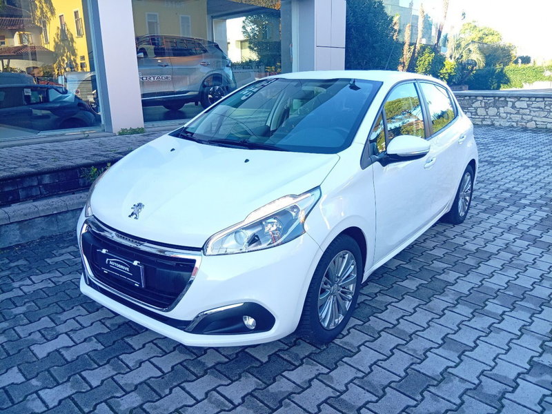 Peugeot 208 usata a Brescia (3)