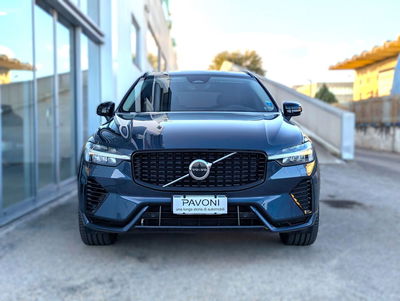 Volvo XC60 T6 Recharge AWD Plug-in Hybrid aut. Ultimate Dark del 2023 usata a Pescara