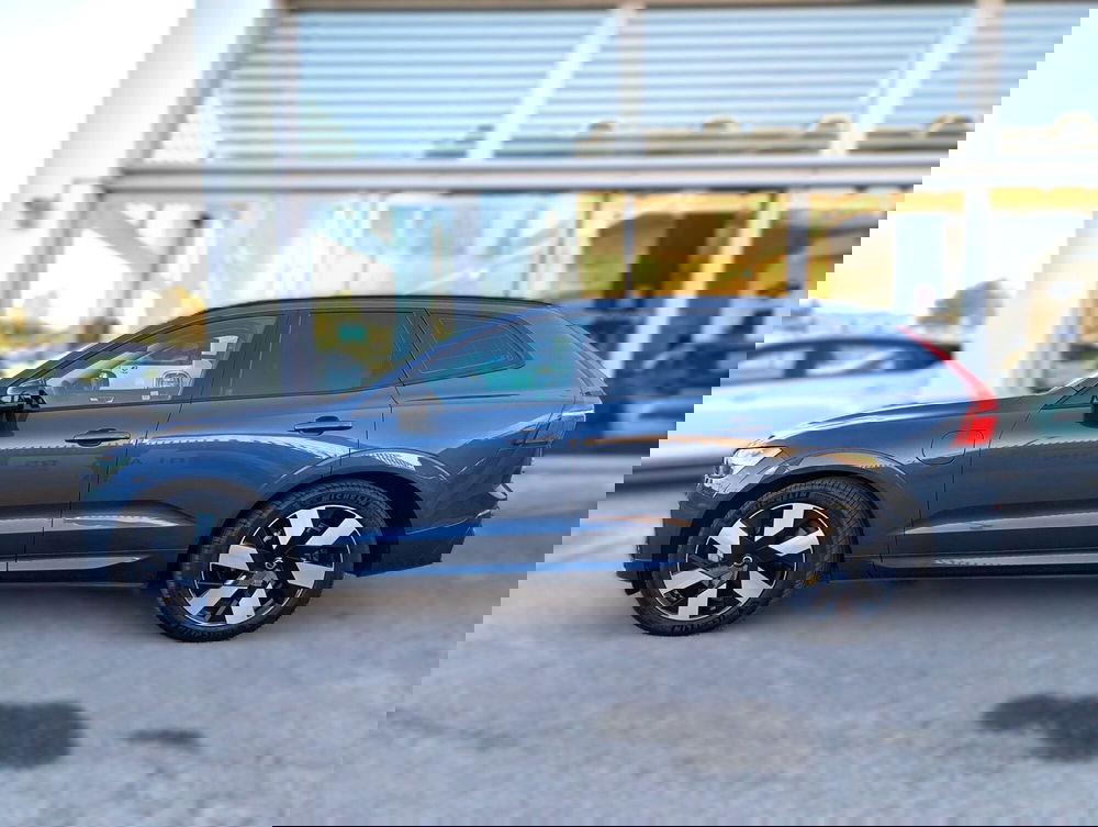 Volvo XC60 usata a Pescara (3)