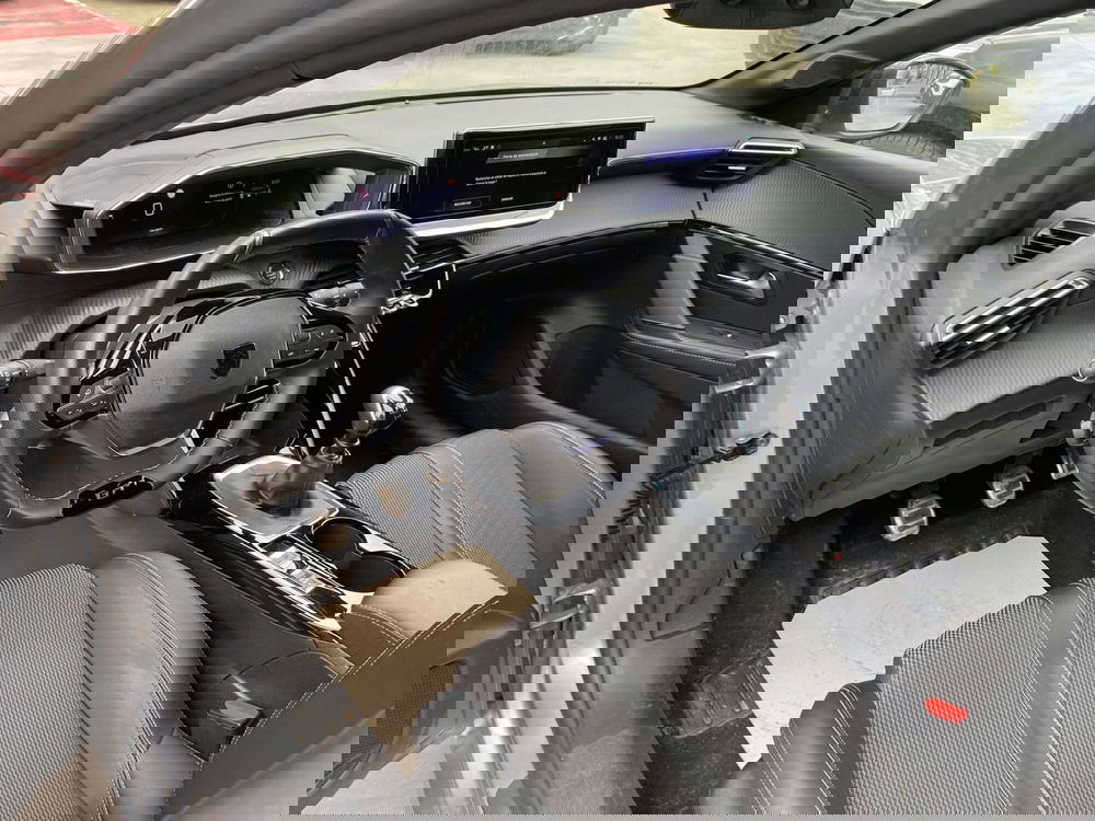 Peugeot 208 usata a Salerno (8)