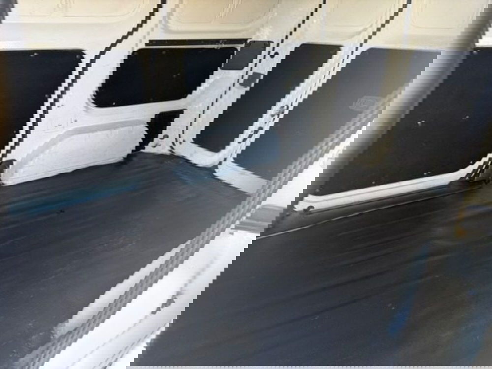 Nissan NV200 usata a Prato (11)