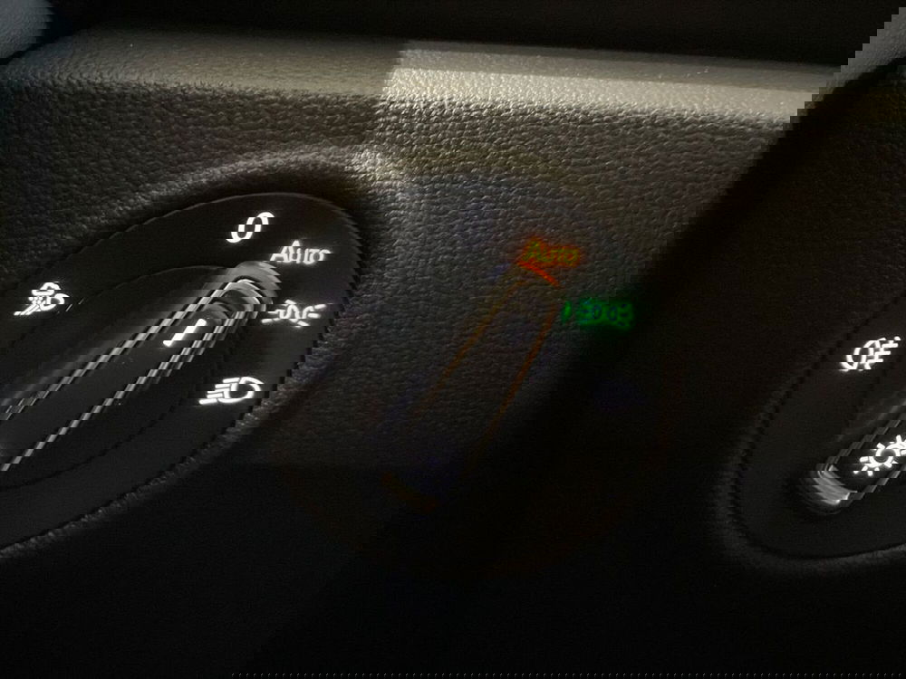 Volkswagen T-Roc usata a Prato (20)