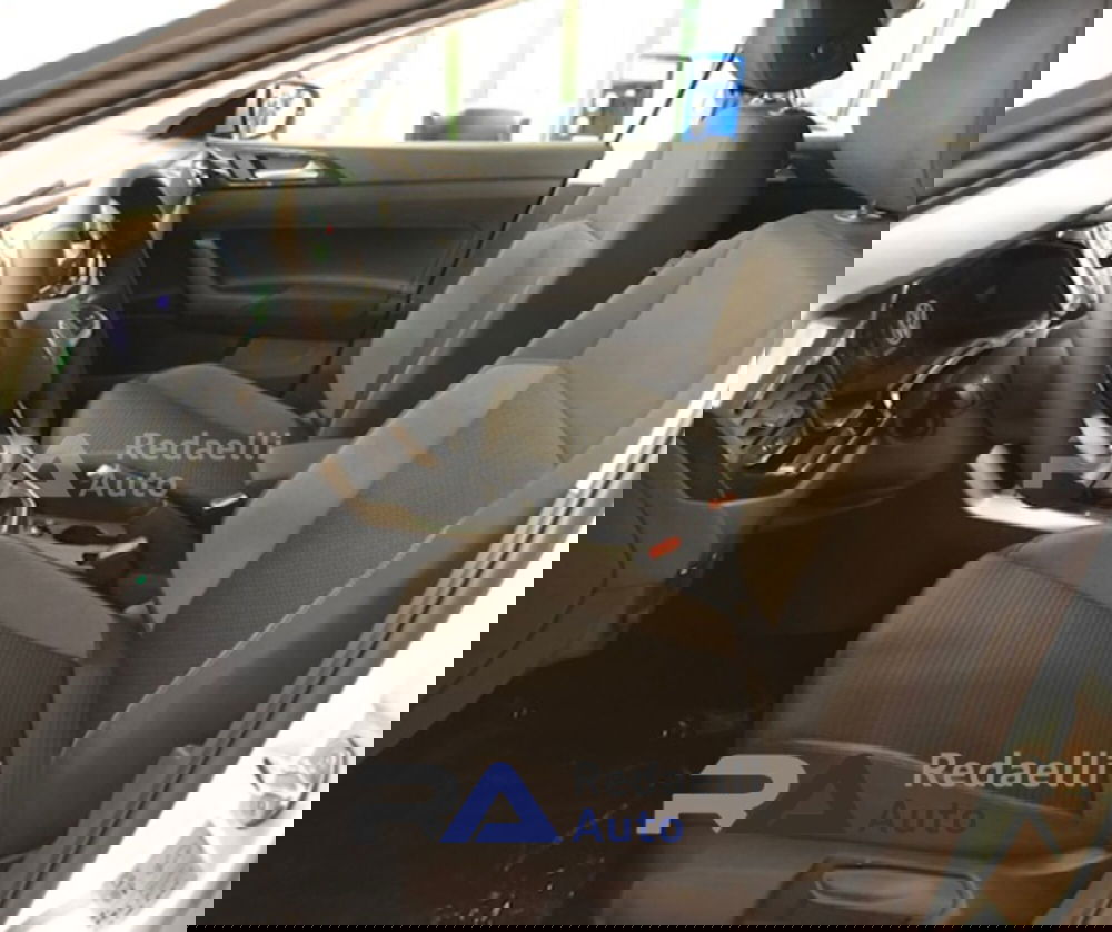 Volkswagen Polo nuova a Lecco (6)