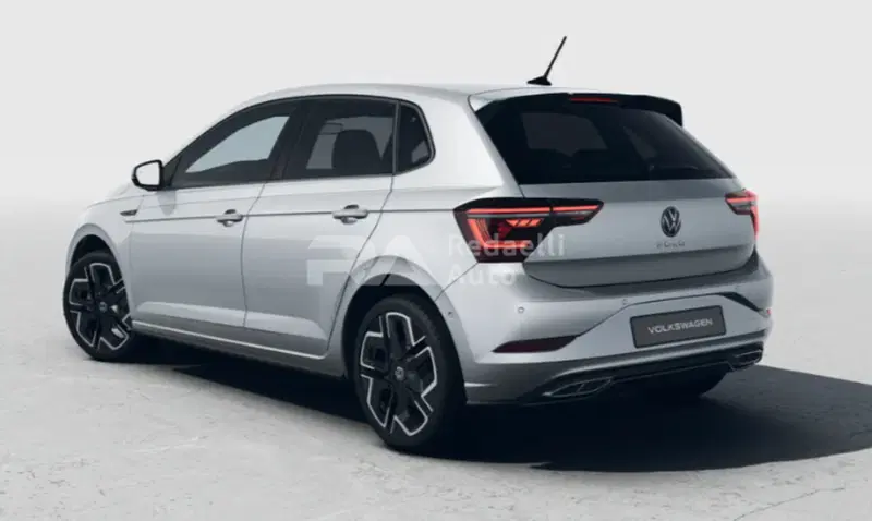 Volkswagen Polo nuova a Lecco (3)