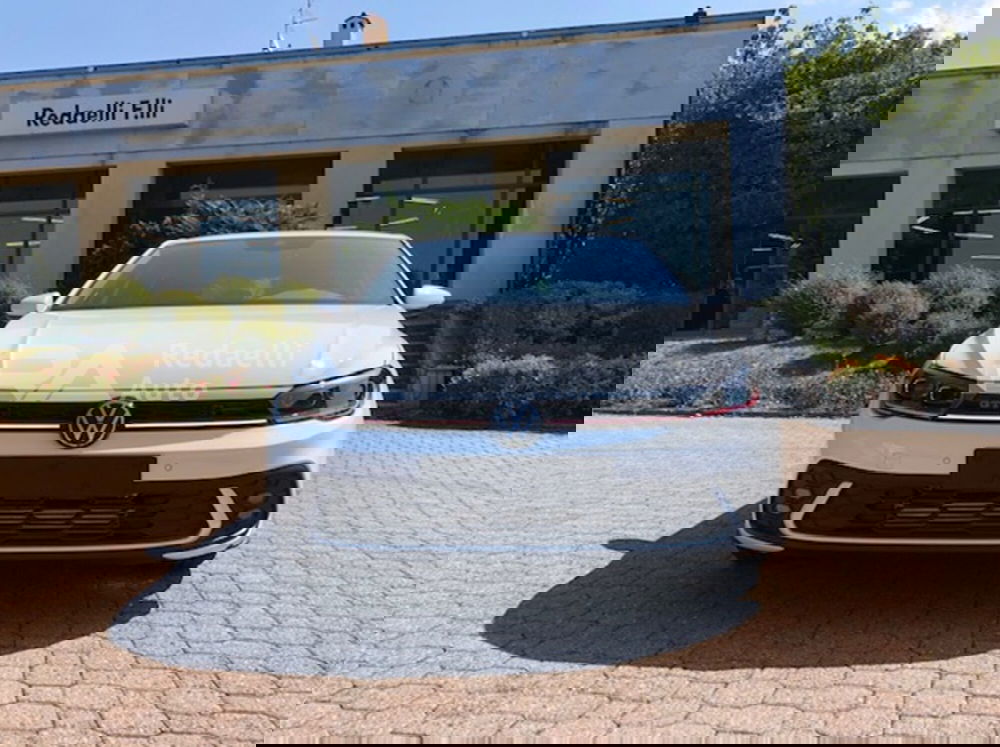 Volkswagen Polo nuova a Lecco (2)