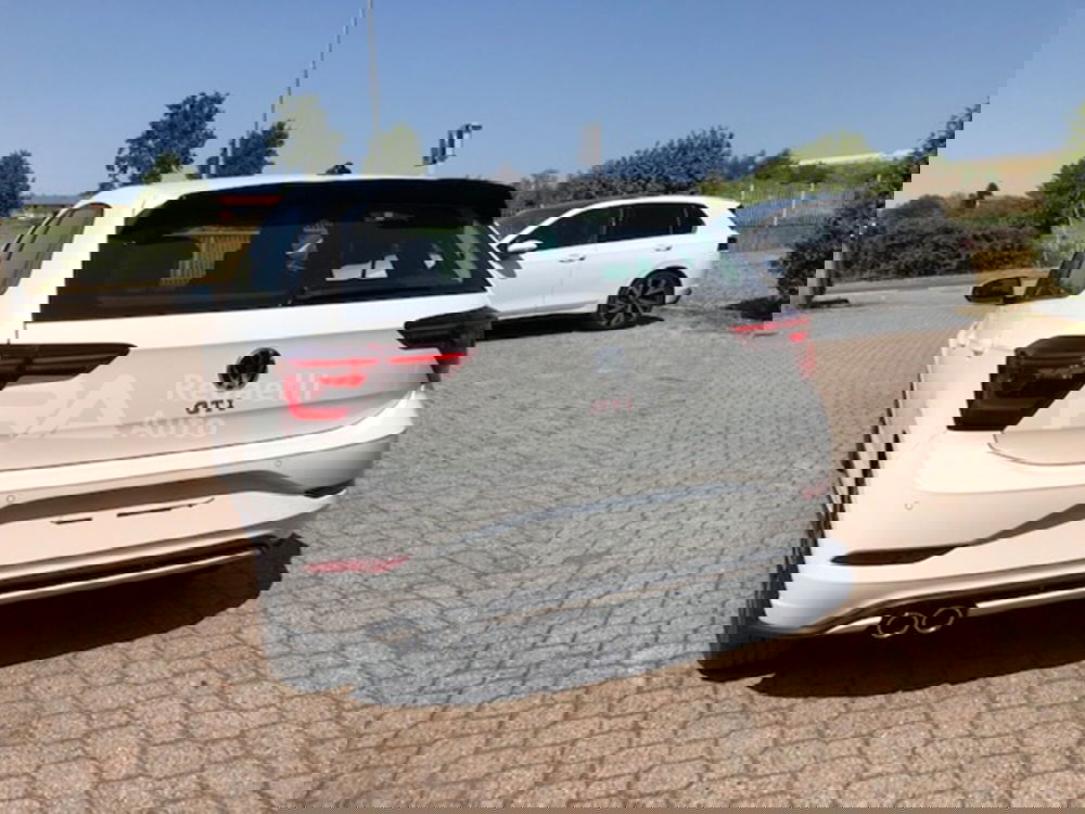 Volkswagen Polo nuova a Lecco (5)