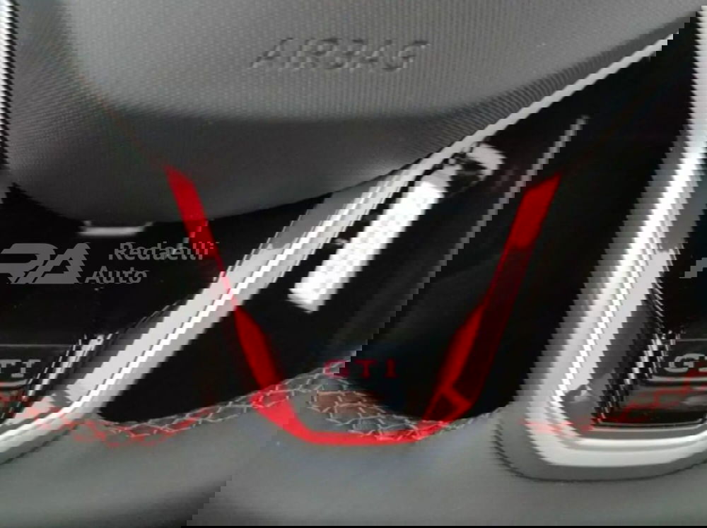 Volkswagen Polo nuova a Lecco (9)