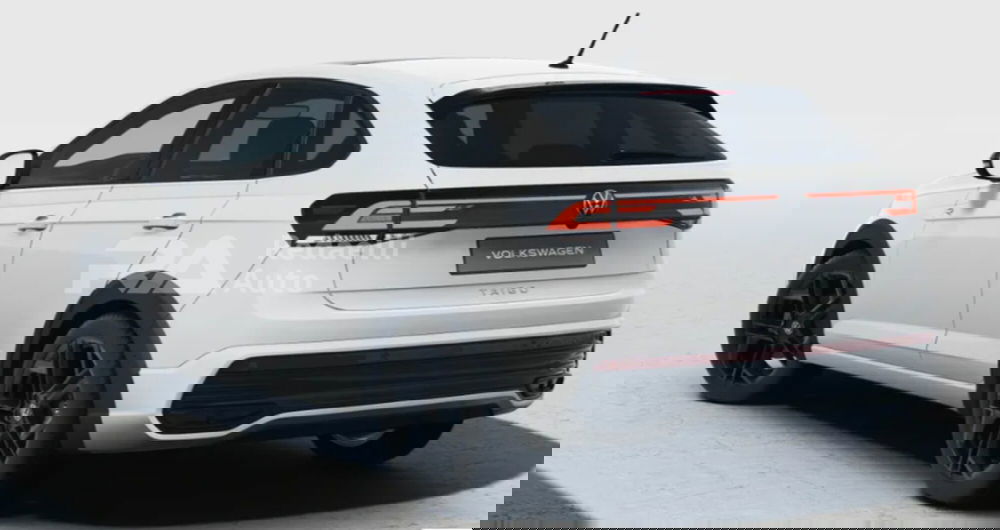 Volkswagen Taigo nuova a Lecco (3)