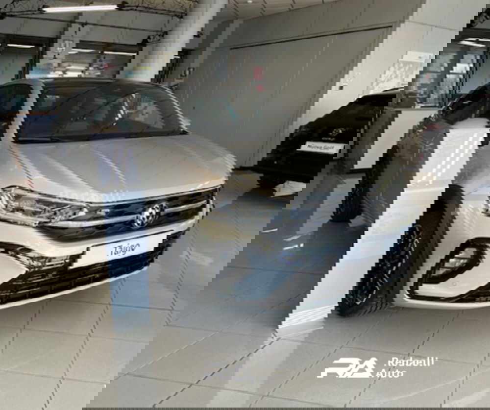 Volkswagen Taigo nuova a Lecco (3)
