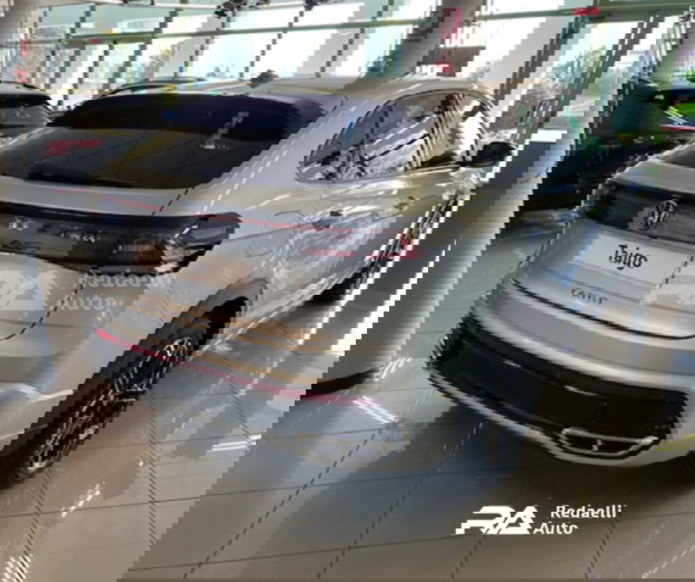 Volkswagen Taigo nuova a Lecco (4)