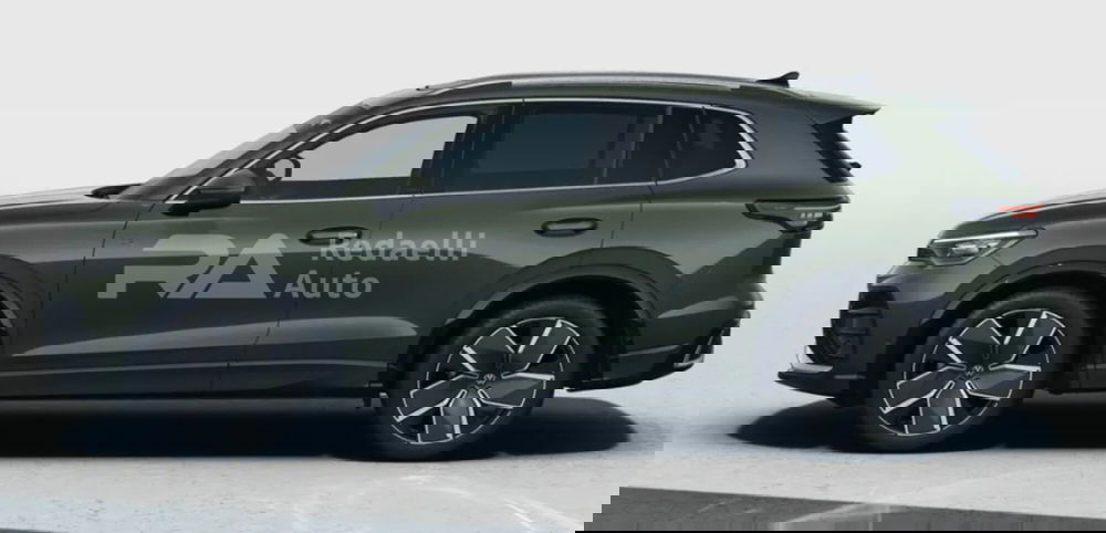 Volkswagen Tiguan nuova a Lecco (2)