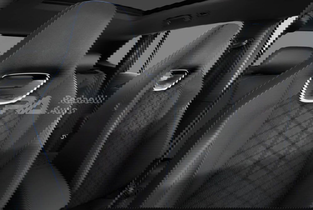 Volkswagen Tiguan nuova a Lecco (7)