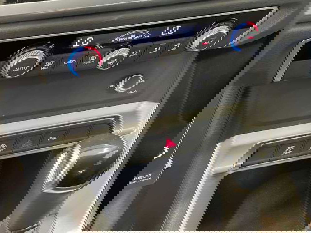 Audi Q3 usata a Prato (9)