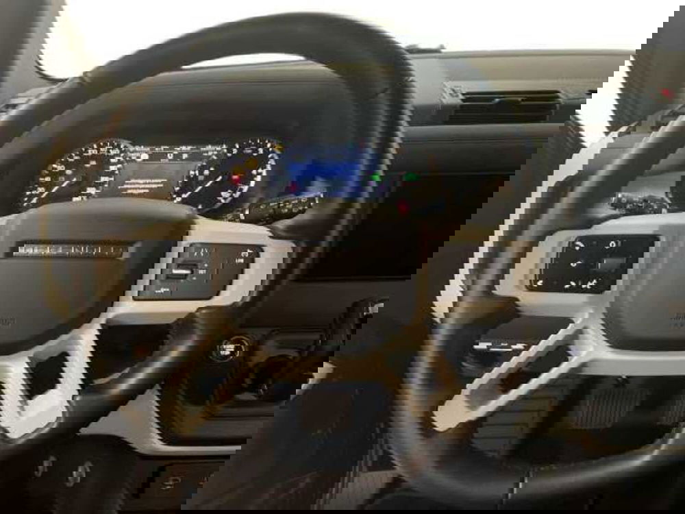 Land Rover Defender usata a Prato (10)