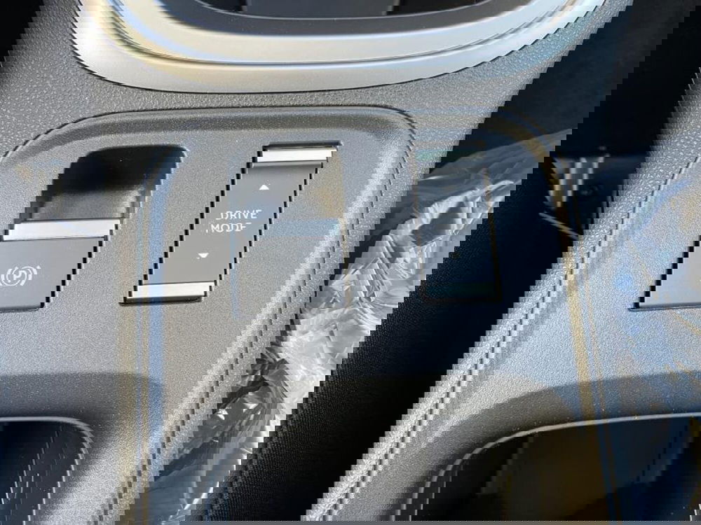 Jeep Avenger nuova a Cuneo (17)