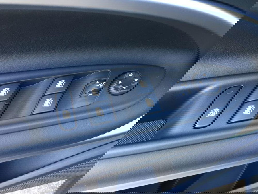 Jeep Avenger nuova a Cuneo (20)