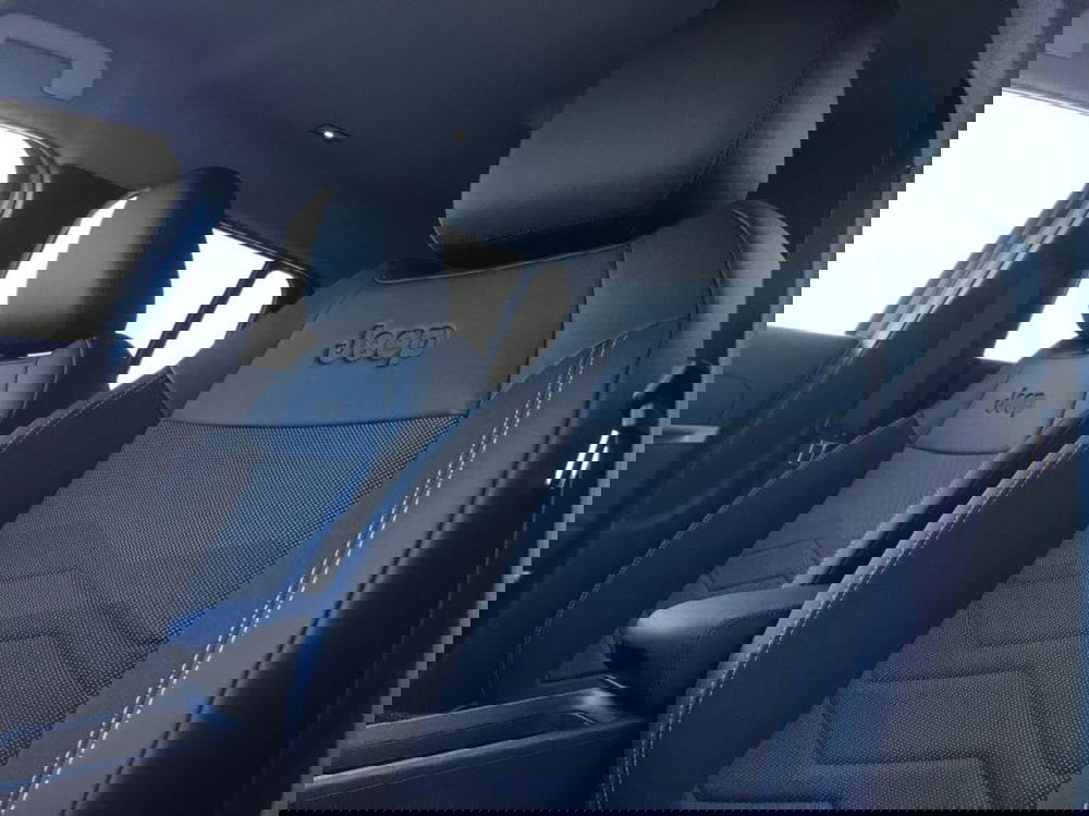 Jeep Avenger nuova a Cuneo (8)