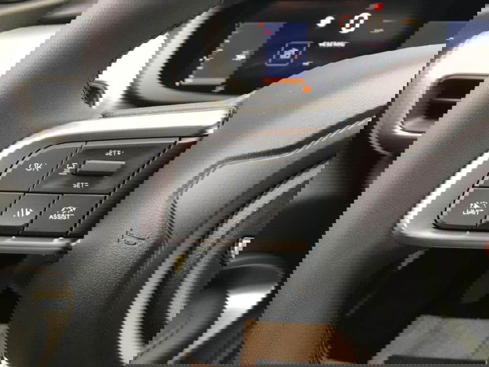 Jeep Avenger nuova a Cuneo (18)