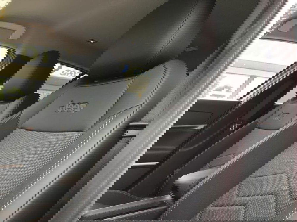 Jeep Avenger nuova a Cuneo (9)