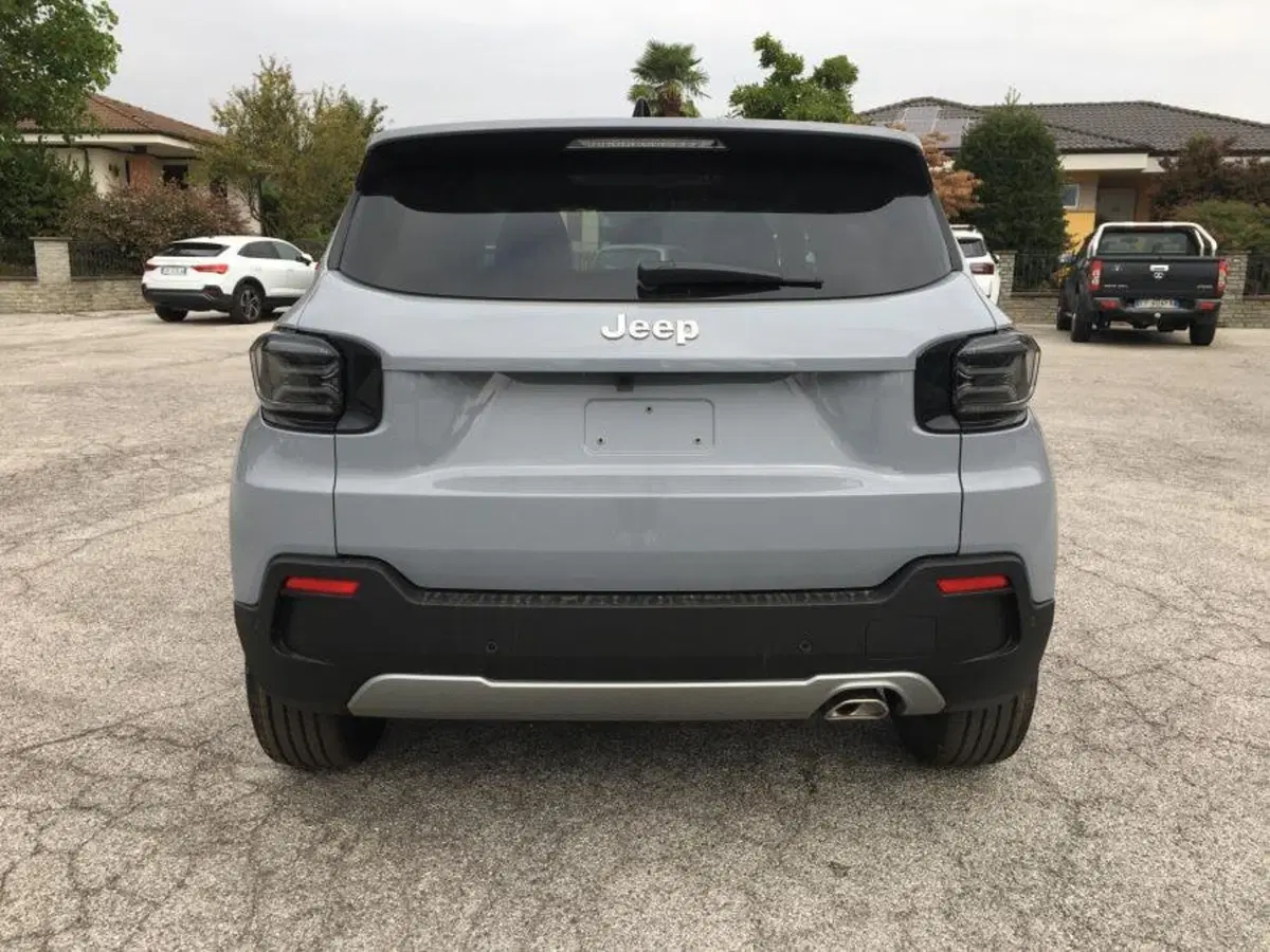 Jeep Avenger nuova a Cuneo (5)
