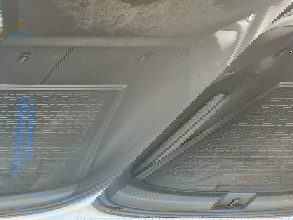 Volkswagen Taigo usata a Rimini (12)