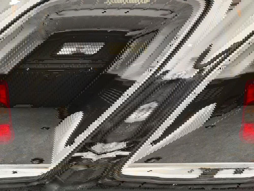 Toyota Proace City usata a Catanzaro (14)