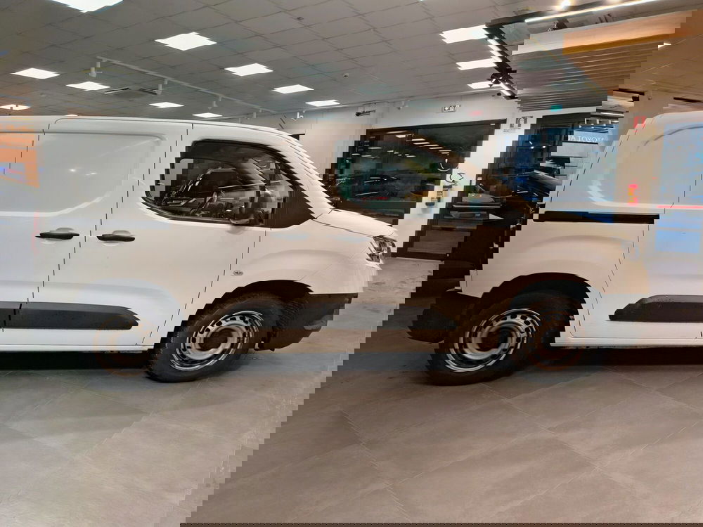 Toyota Proace City usata a Catanzaro (6)