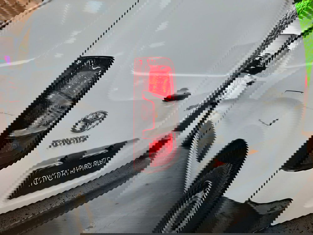 Toyota Proace City usata a Catanzaro (9)