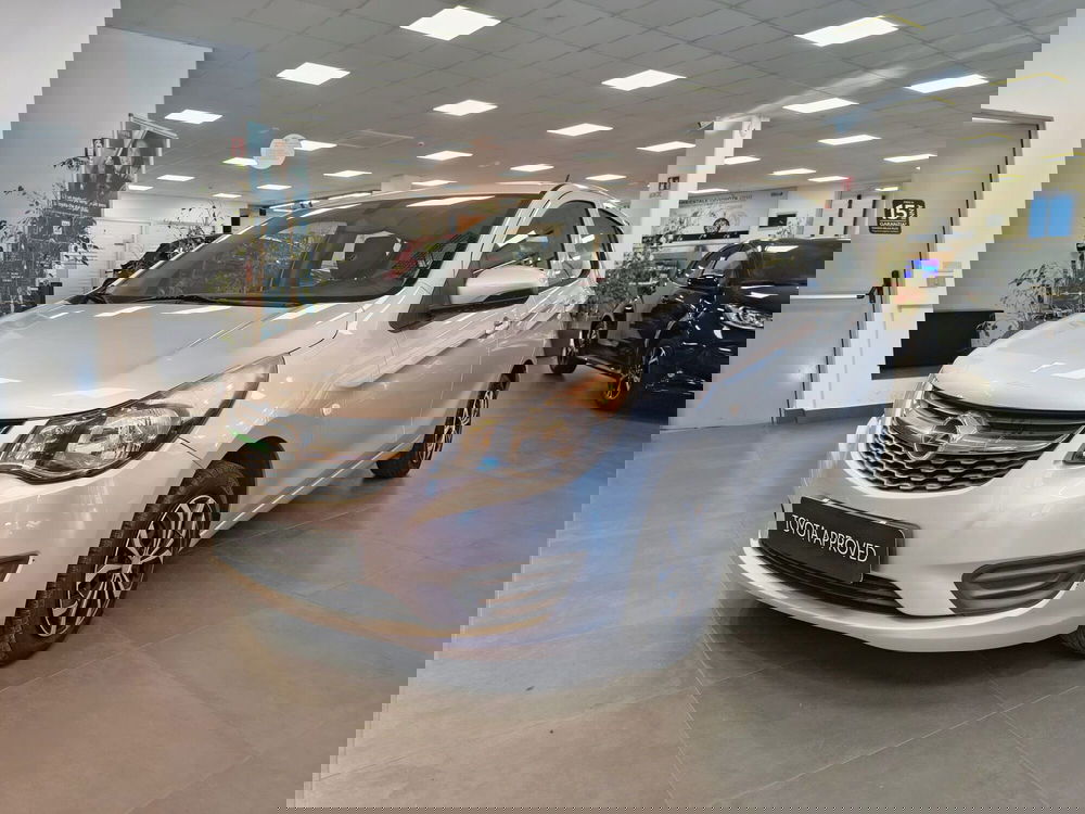 Opel Karl usata a Catanzaro