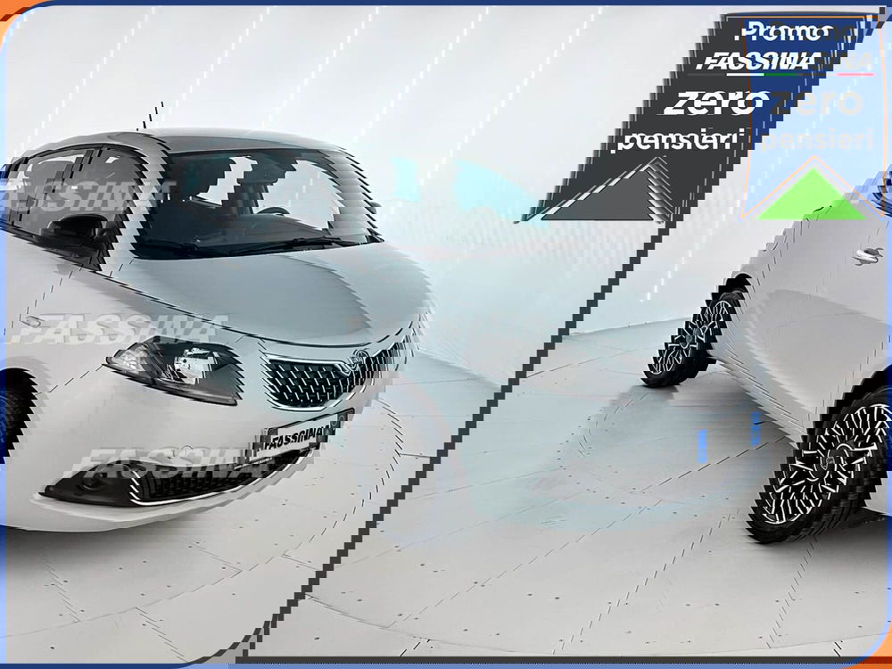 Lancia Ypsilon usata a Milano