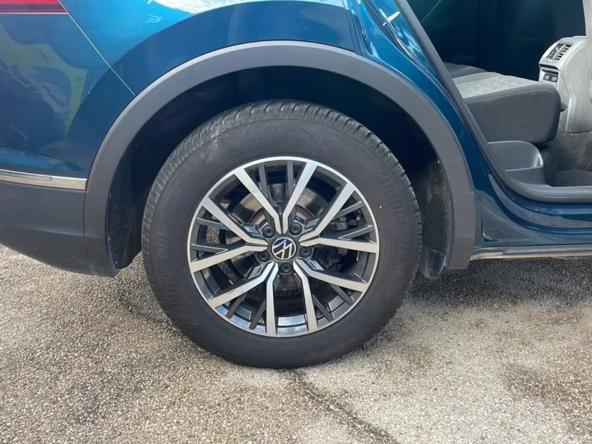Volkswagen Tiguan usata a Foggia (8)