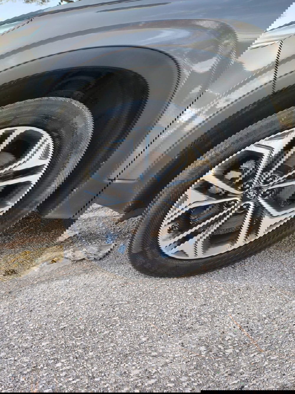 Hyundai Santa Fe usata a Massa-Carrara (14)