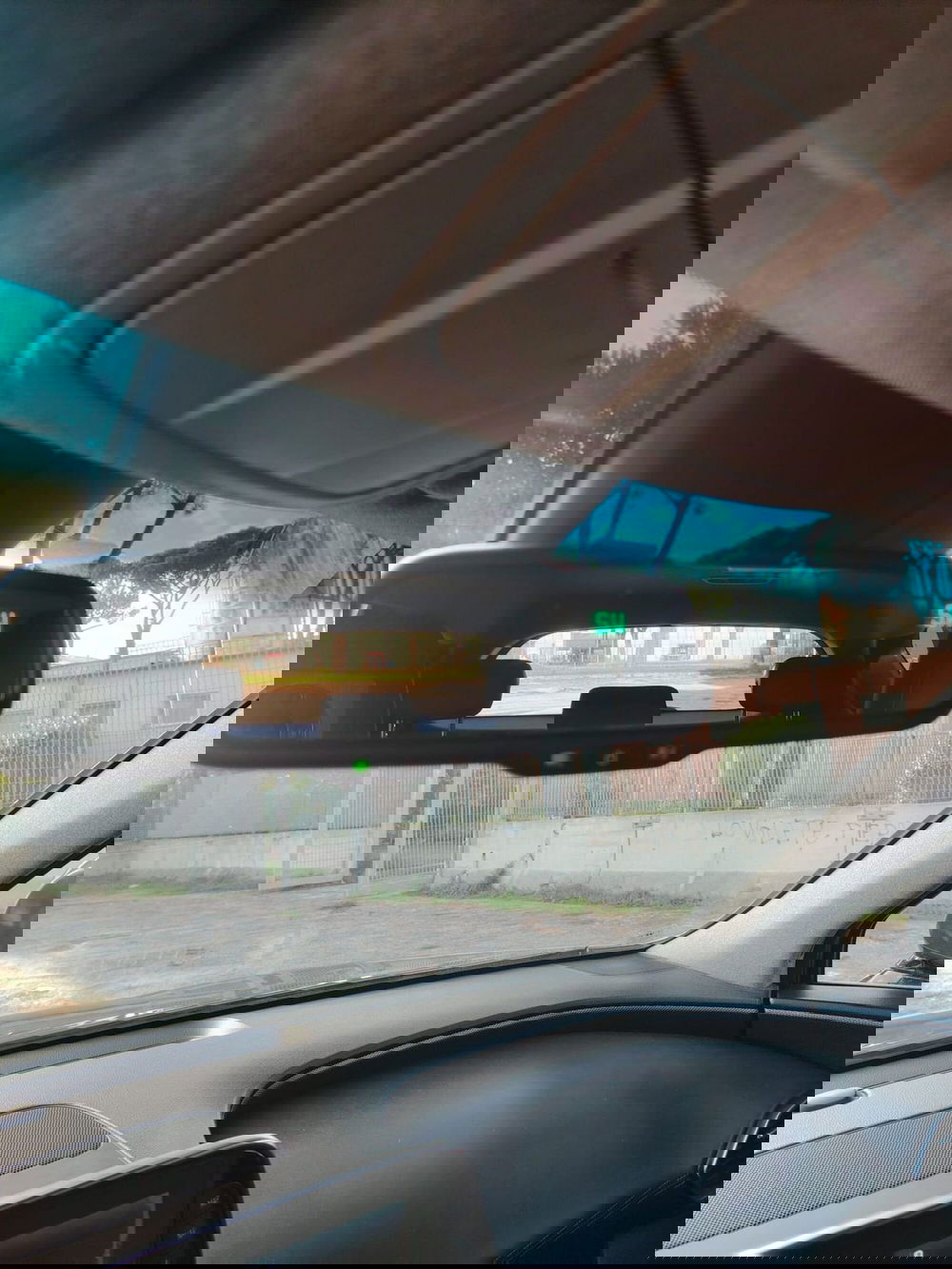 Hyundai Santa Fe usata a Massa-Carrara (15)