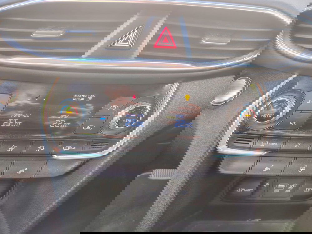 Hyundai Santa Fe usata a Massa-Carrara (17)